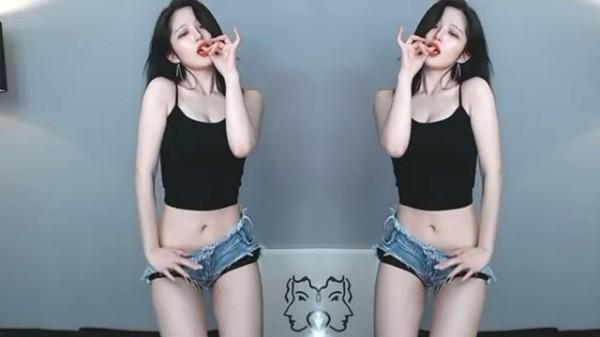 AFTV韩国超美主播【雷切尔】 抖臀热舞合集