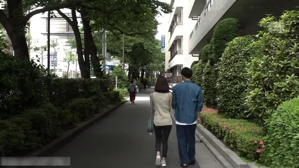 AI-叶舒华-小鲜肉被女星带回家，迫不及待开炮，休息完继续享受顶级乳交